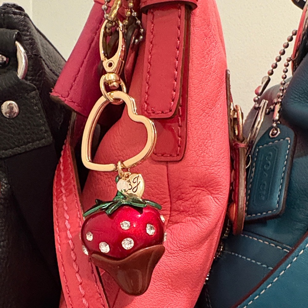 Betsy Johnson Bag charm/Key ring